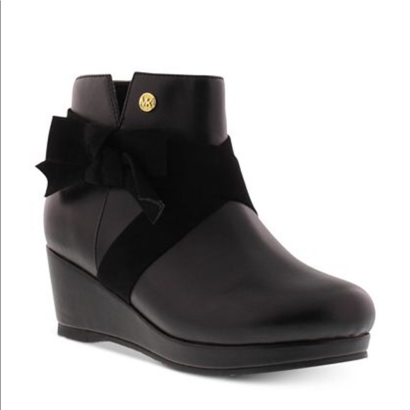 MICHAEL Michael Kors Other - Michael Michael Kors Cate Katie Girls Bootie